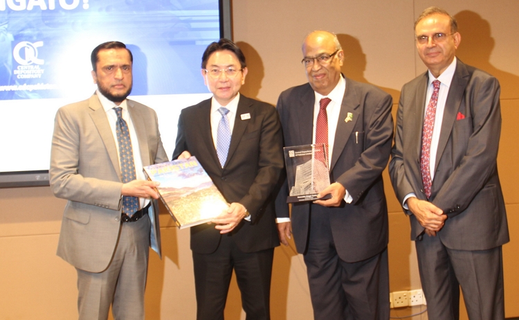 A delegation from the Japanese Consulate in Karachi, headed by Honourable Odagiri Toshio San, Consul General of Japan in Karachi visited the Central Depository Company of Pakistan Limited (CDC) today.