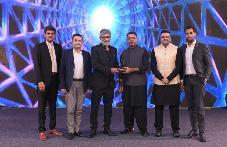 Jubilee Life Insurance Honored with Best Social Media Campaign (Facebook) for Cricket at the Pakistan Digital Awards Ceremony 2023