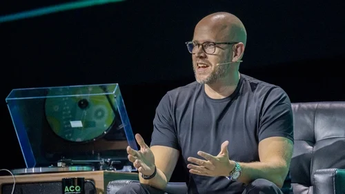 Spotify CEO Daniel Ek Steps Down After Two Decades; Deputies Named Co-Leaders