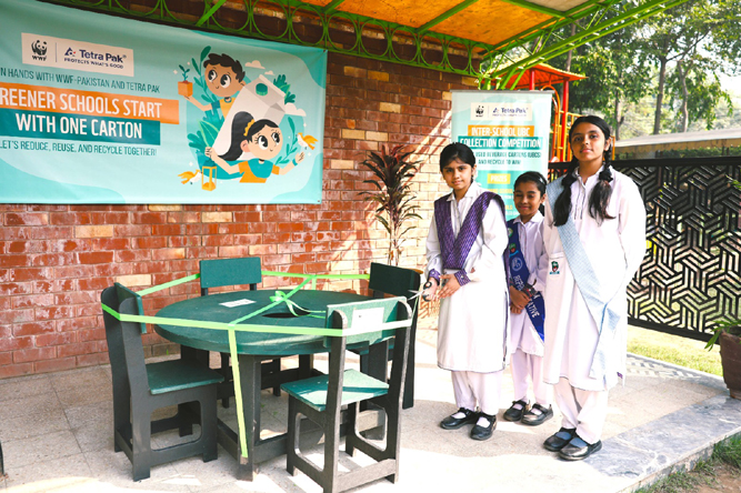 Tetra Pak and WWF-Pakistan recognise Lahore school for carton recycling achievement
