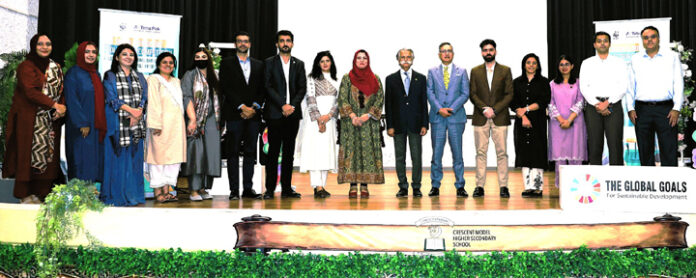 Tetra Pak and WWF-Pakistan recognise Lahore school for carton recycling achievement
